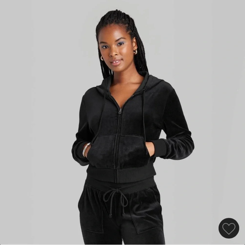 NWT Wild fable Cropped zip up hoodie - Picture 3 of 3